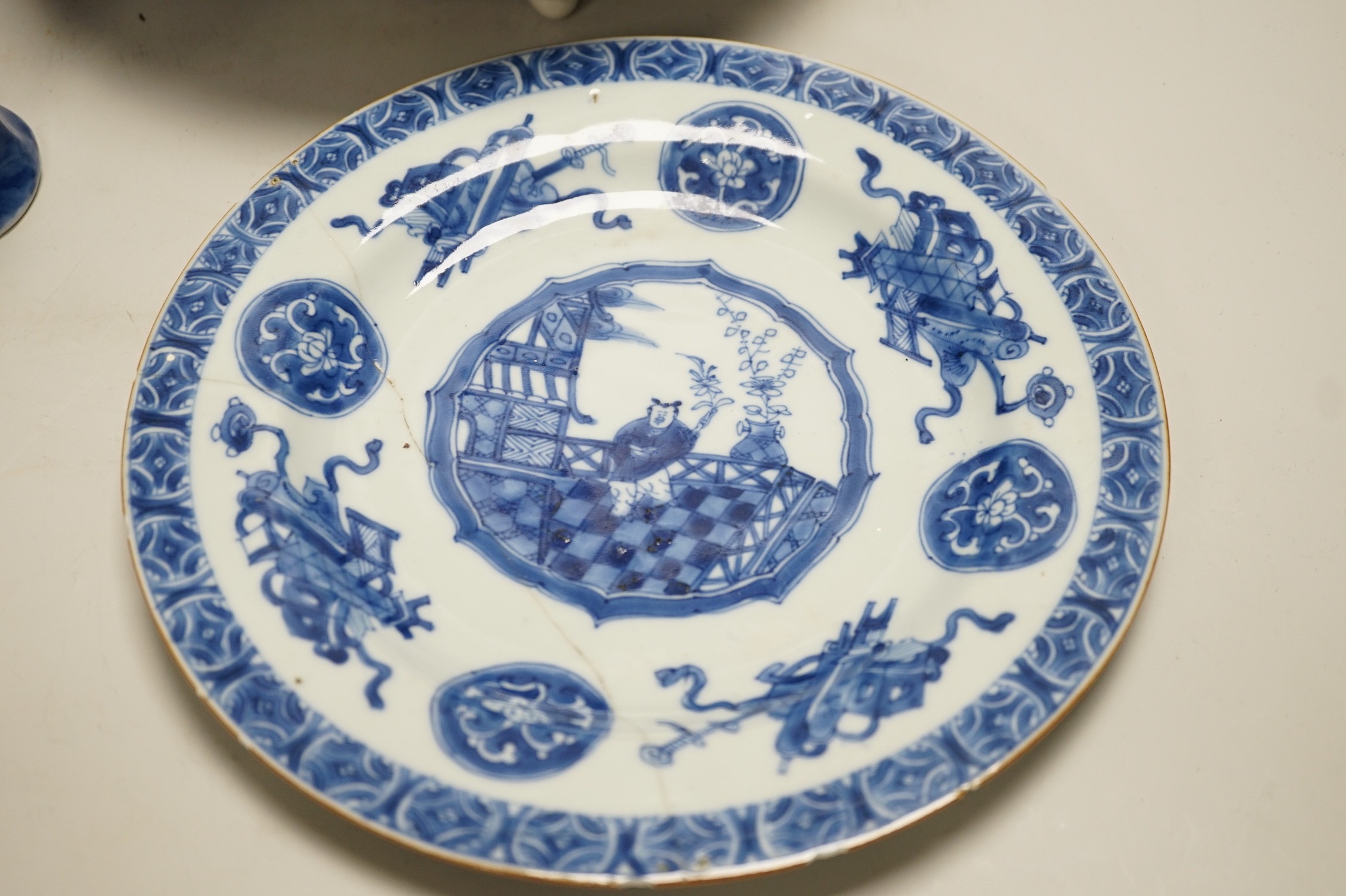A collection of Chinese blue and white ceramics